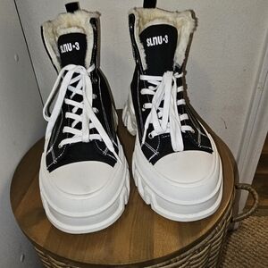 Women's Black and White Fur-Lined Sneakers